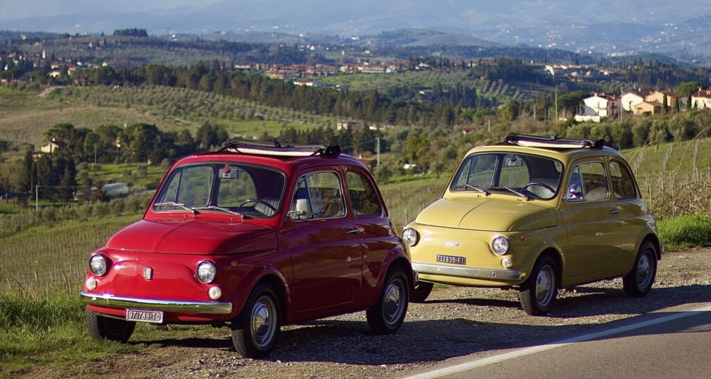 Driving the Fiat 500 vintage for the streets of Florence and Chianti